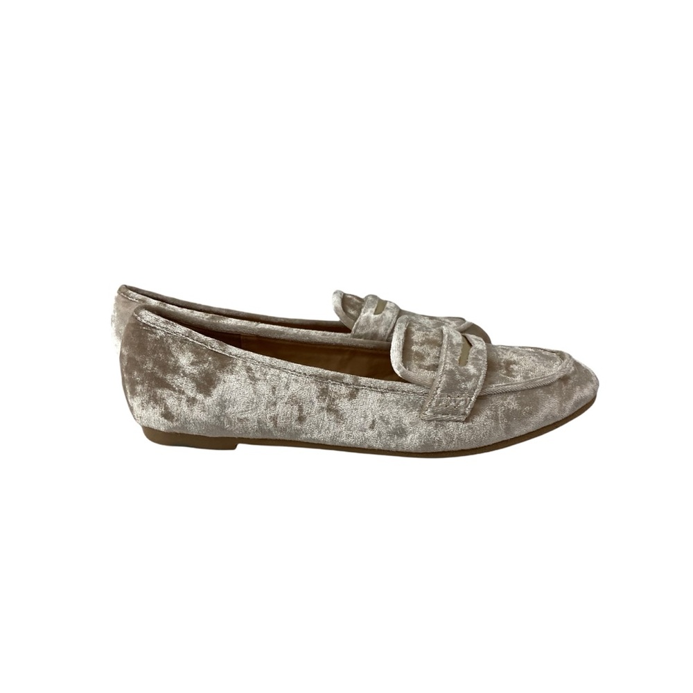 LILIANA NWOT Crushed Velvet Loafers - Picture 4 of 6